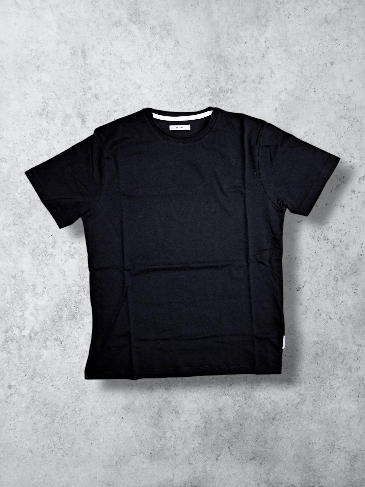 T-SHIRT TAGLIO VIVO Nero